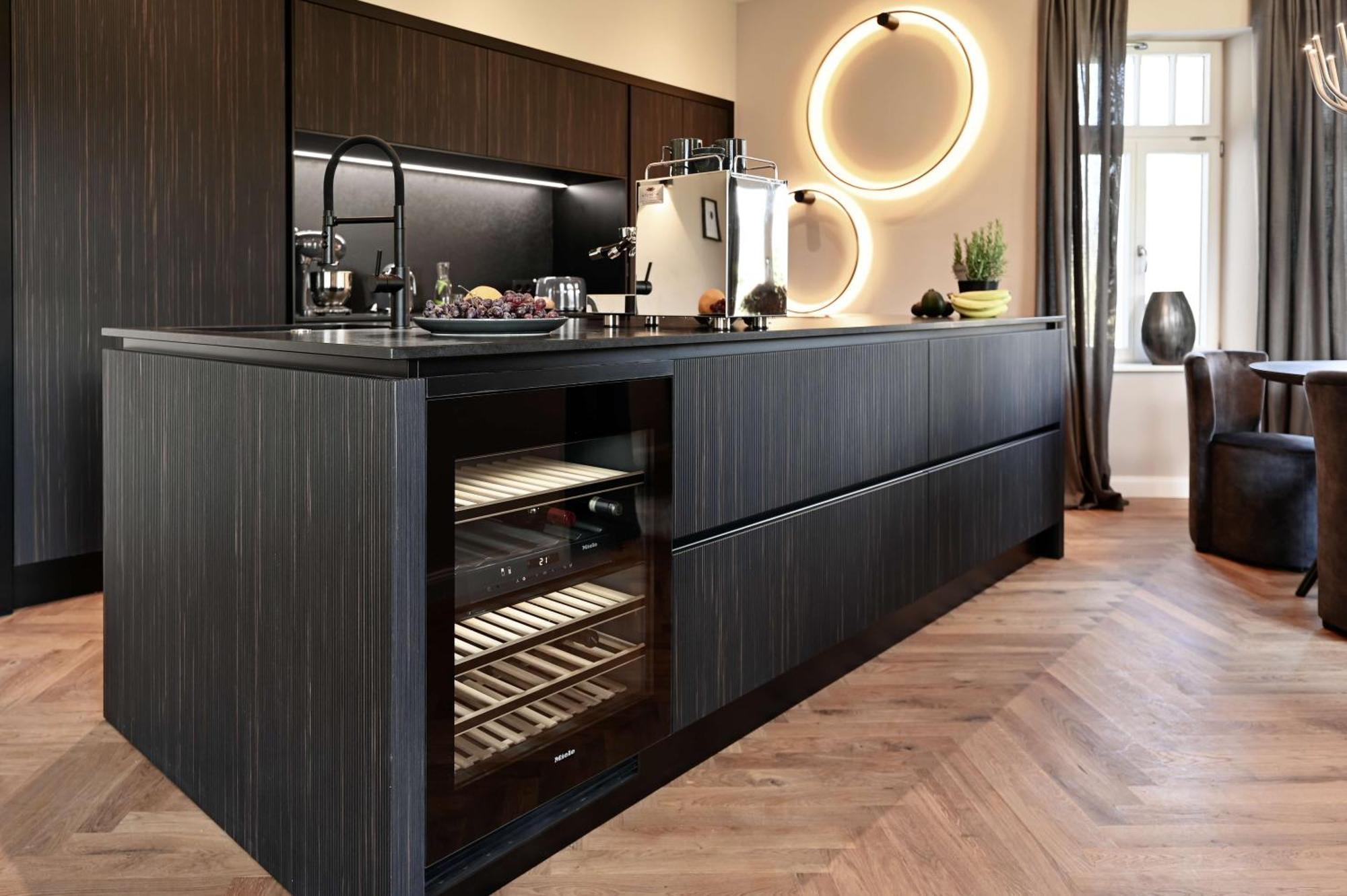 Kramer Apartment *
